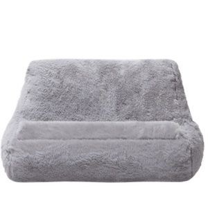 SUMMER AND ROSE FAUX FUR BOOK AND TABLET PILLOW